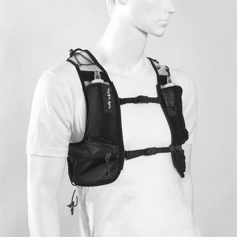 Silva Strive Light Black 5 Running Vest-3